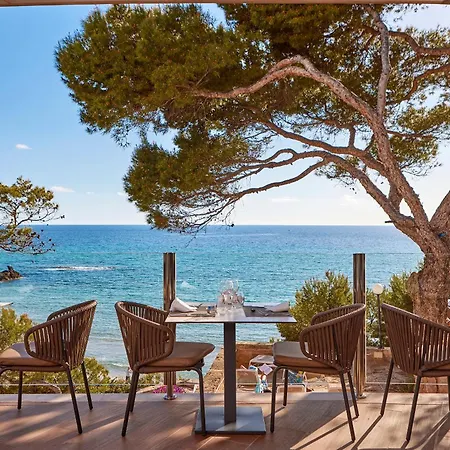Universal Lido Park & Hotel 4*