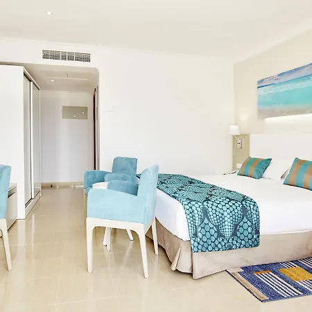 Готель Universal Lido Park & Пагера