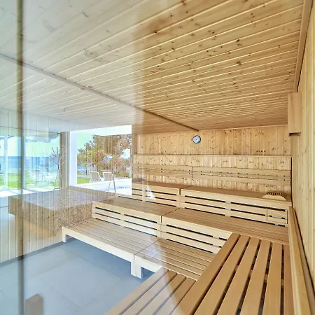 Готель Universal Lido Park & 4*