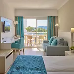 Hotel Universal Lido Park & 4*