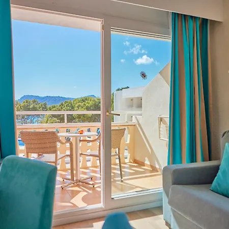 Universal Lido Park & Hotel 4*