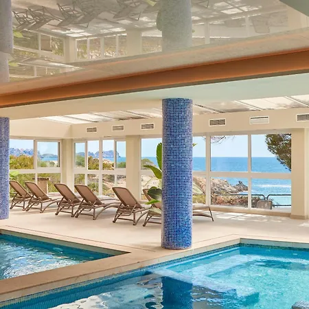 Universal Lido Park & Hotel 4*