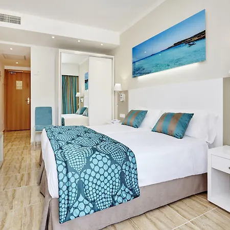 Otel Universal Lido Park & 4*