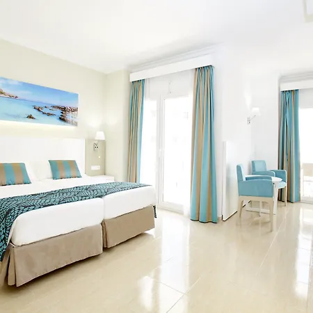 Universal Lido Park & Hotel 4*