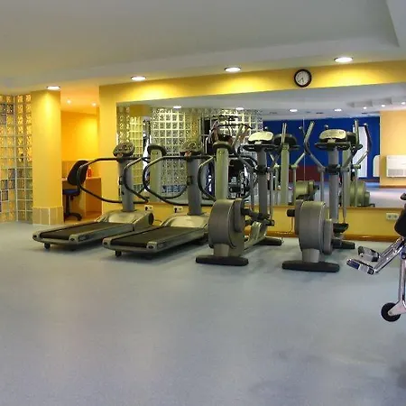 Universal Lido Park & Hotel 4*