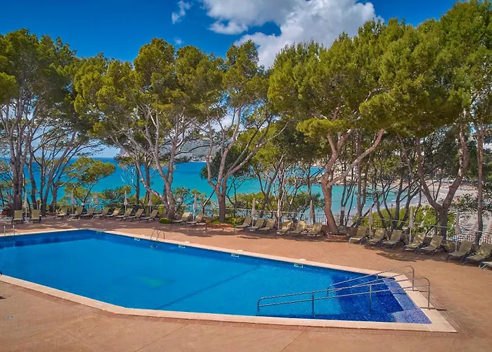 Ξενοδοχείο Universal Lido Park & 4*