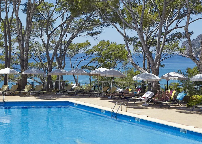 Universal Lido Park & Ξενοδοχείο 4*