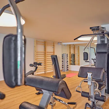 Universal Lido Park &